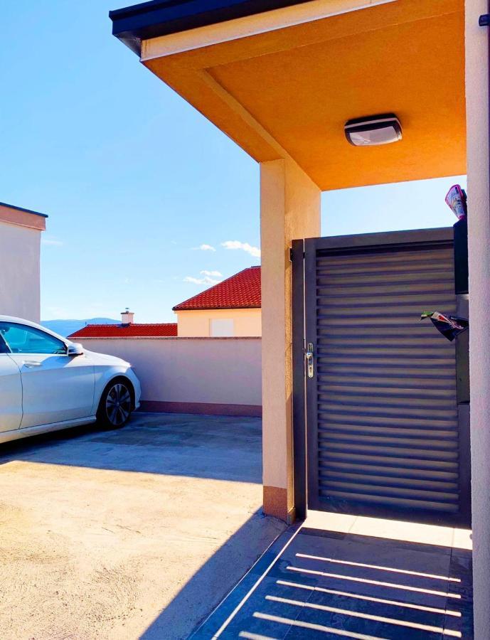 Luxury App Anna Apartamento Crikvenica Exterior foto
